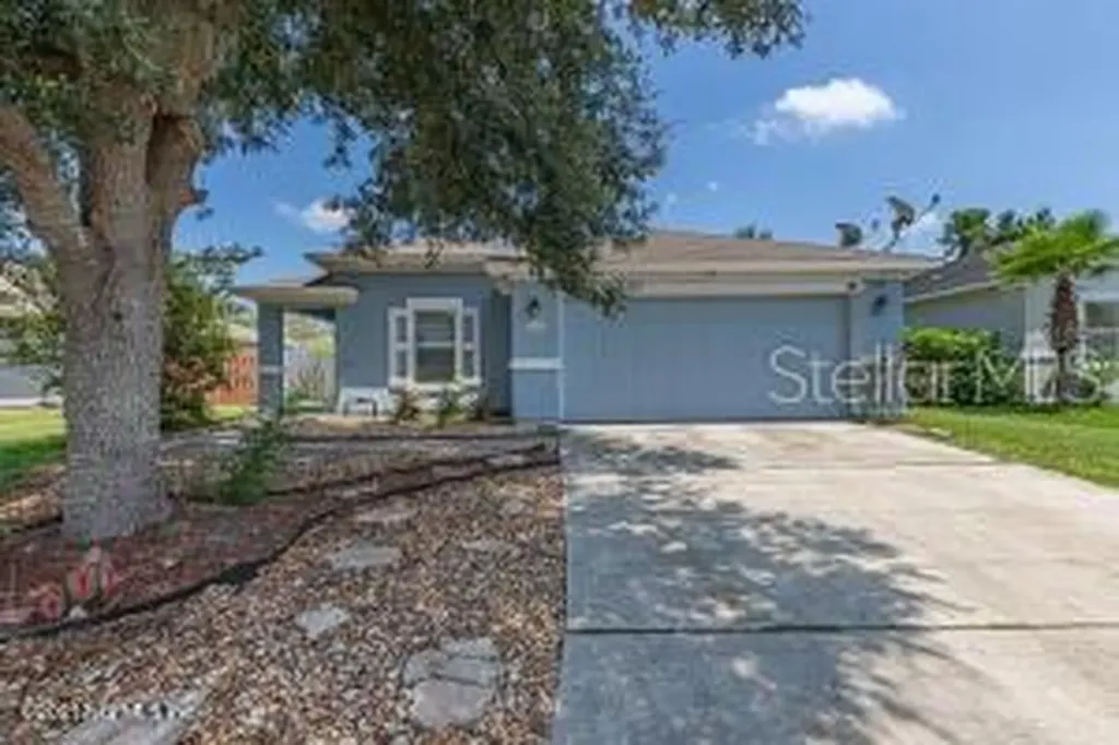 972 Morning Light Road Jacksonville FL 32218