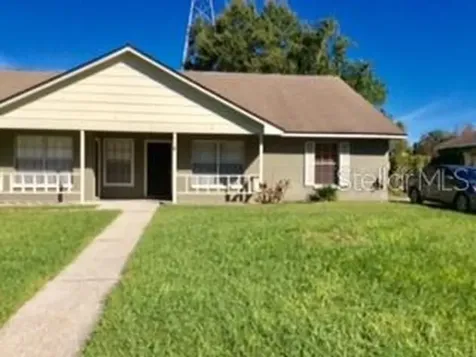 3255 Laurel Dale Drive Tampa FL 33618