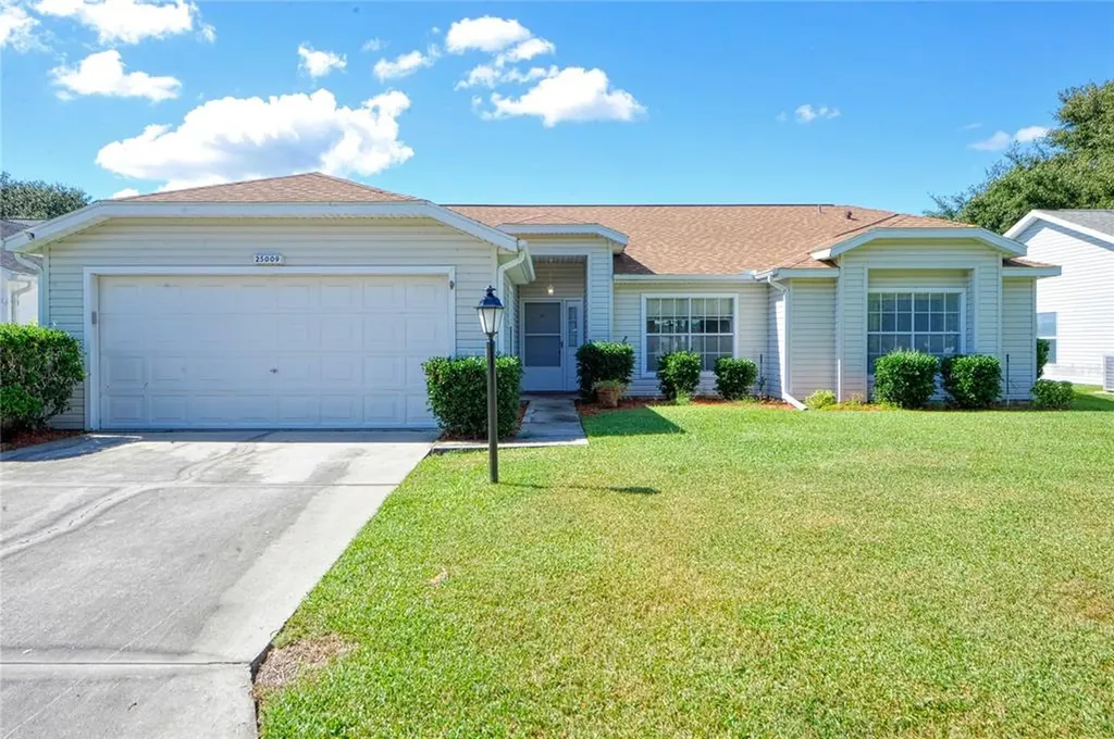 25009 Navel Avenue Leesburg FL 34748
