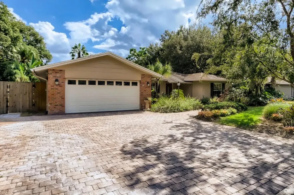 1023 Princess Gate Boulevard Winter Park FL 32792