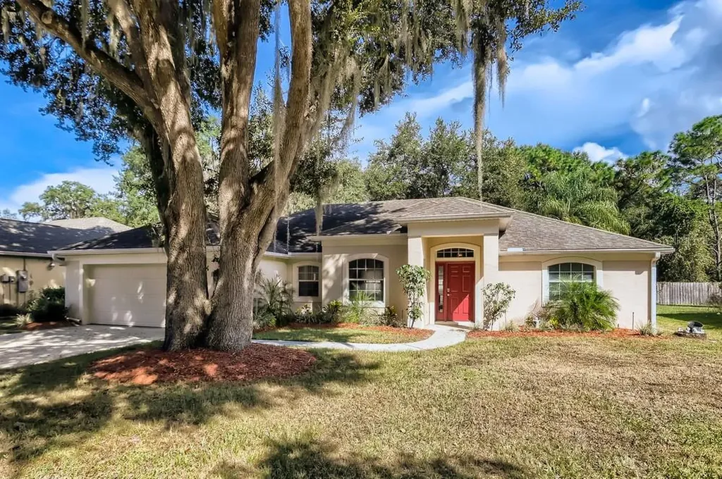 34333 Shadewood Circle Leesburg FL 34788