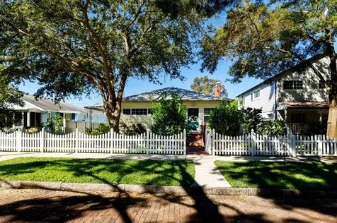 2710 10th Street N St Petersburg FL 33704