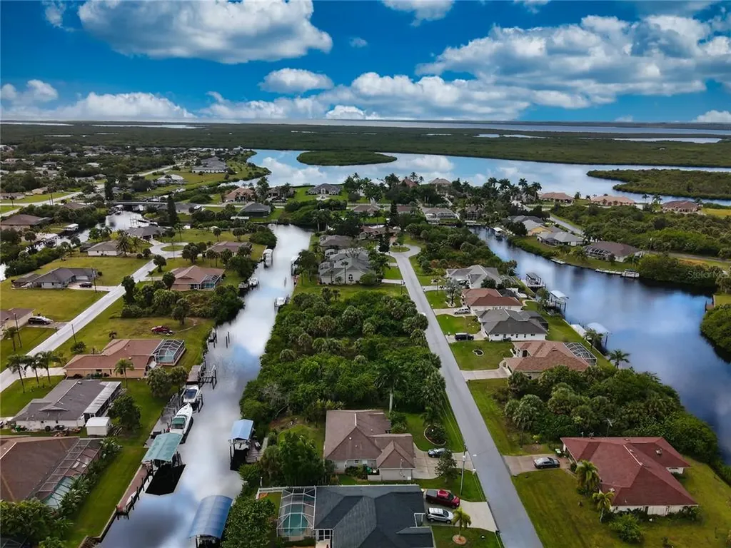 4442 Bayview Street Port Charlotte FL 33948