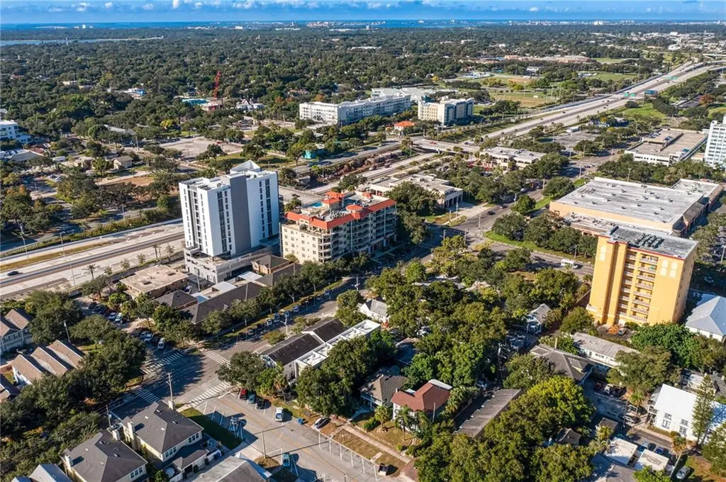 353 7th Street S St Petersburg FL 33701
