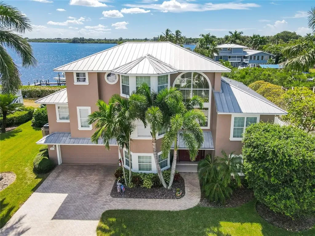 4005 Cobia Court Palmetto FL 34221
