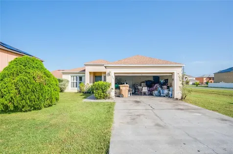 375 Aylesbury Court Kissimmee FL 34758