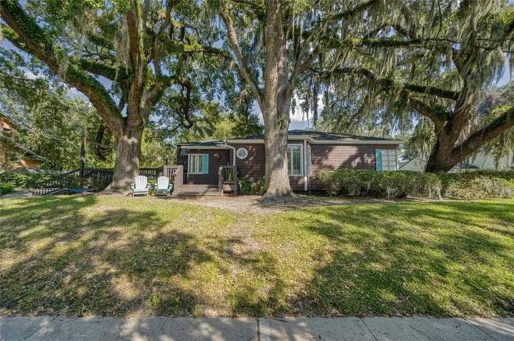 1901 University Drive Orlando FL 32804