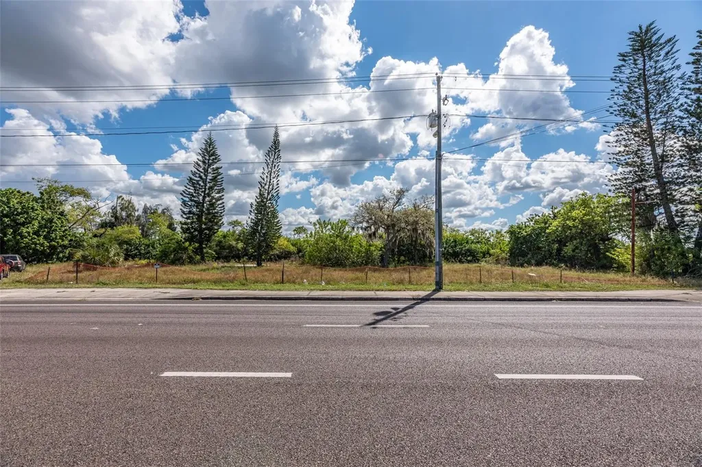 2508 S Us Highway 41 Ruskin FL 33570