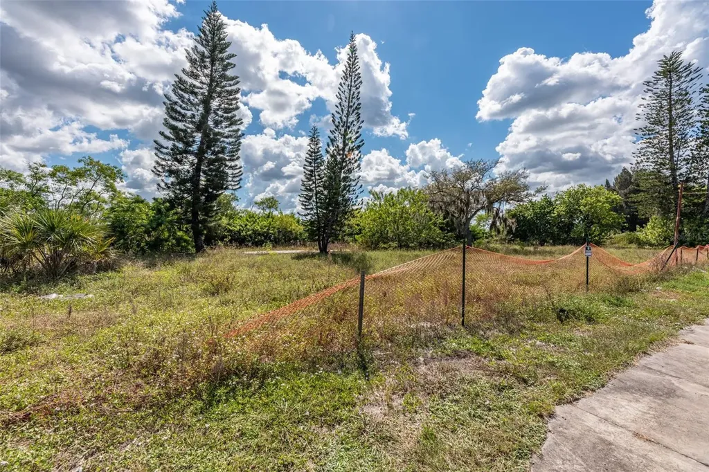 2508 S Us Highway 41 Ruskin FL 33570