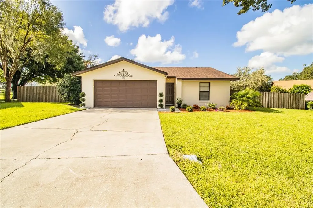 840 Nestlewood Court Lakeland FL 33813