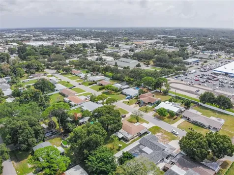 2812 40th Avenue W Bradenton FL 34205