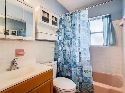 2812 40th Avenue W Bradenton FL 34205