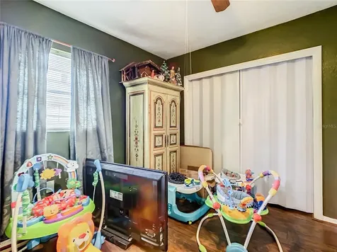 2812 40th Avenue W Bradenton FL 34205