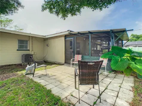 2812 40th Avenue W Bradenton FL 34205