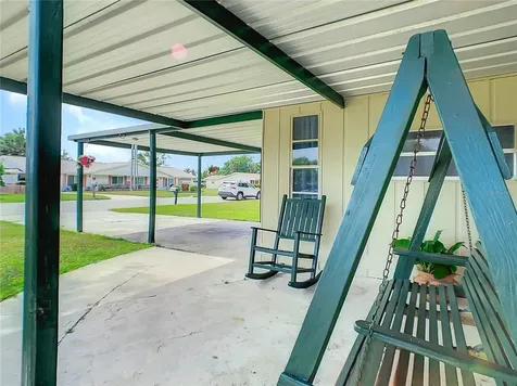 2812 40th Avenue W Bradenton FL 34205