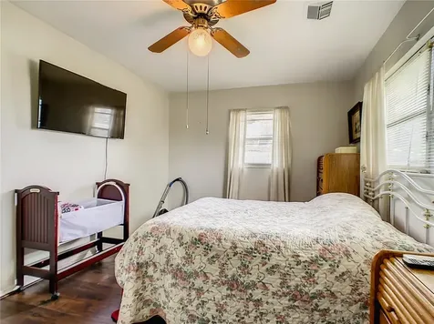 2812 40th Avenue W Bradenton FL 34205