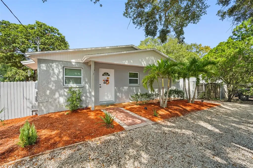 840 Wyatt Street Clearwater FL 33756