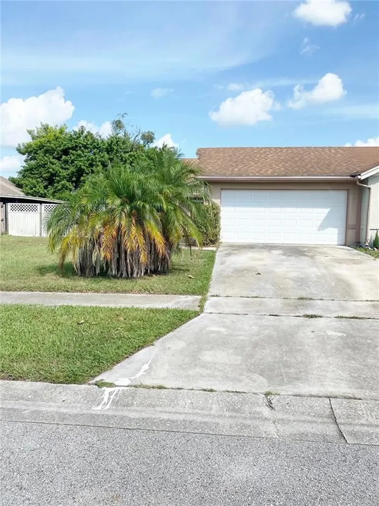 8615 Belton Court Orlando FL 32825
