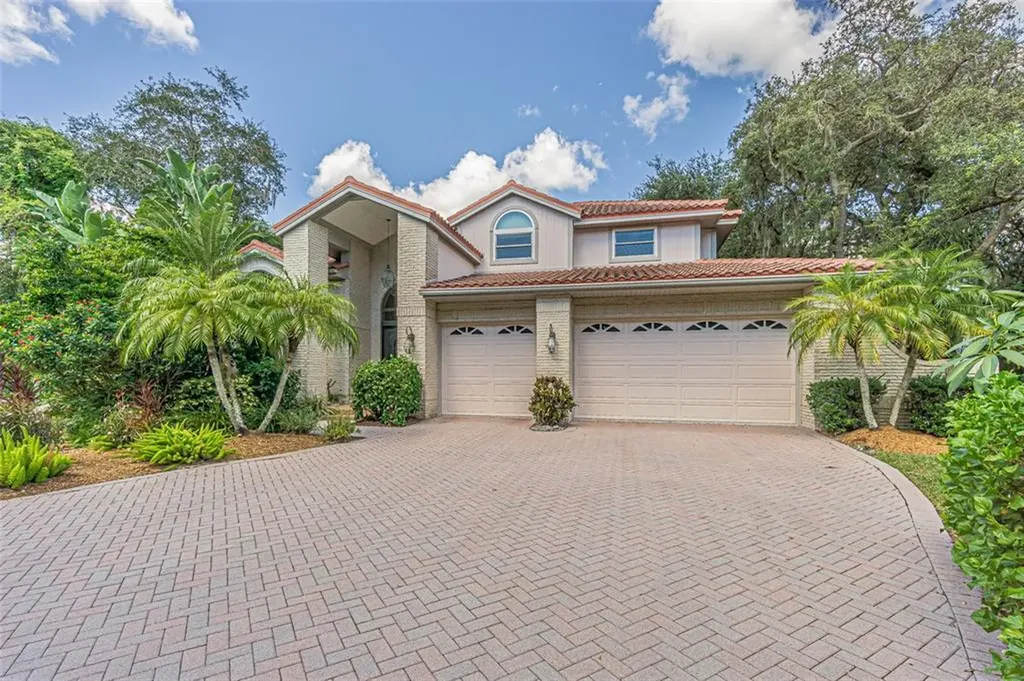 1709 Huntington Court Safety Harbor FL 34695