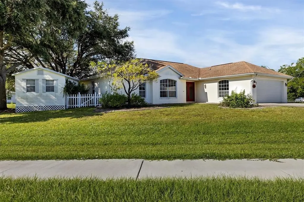 7267 Teaberry Street Englewood FL 34224