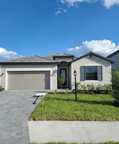 15807 Islandwalk Avenue Bradenton FL 34211
