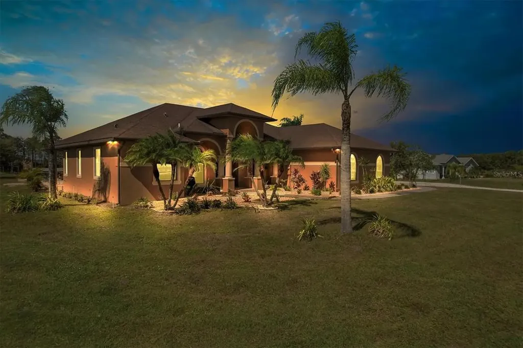 29325 Saddlebag Trail Myakka City FL 34251
