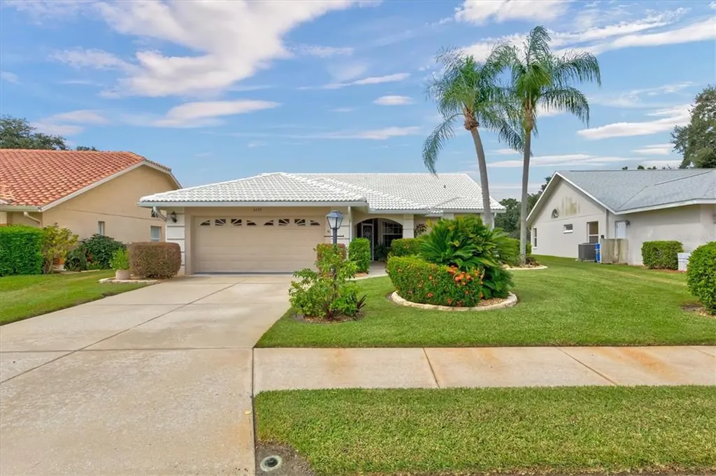 6439 Stone River Road Bradenton FL 34203