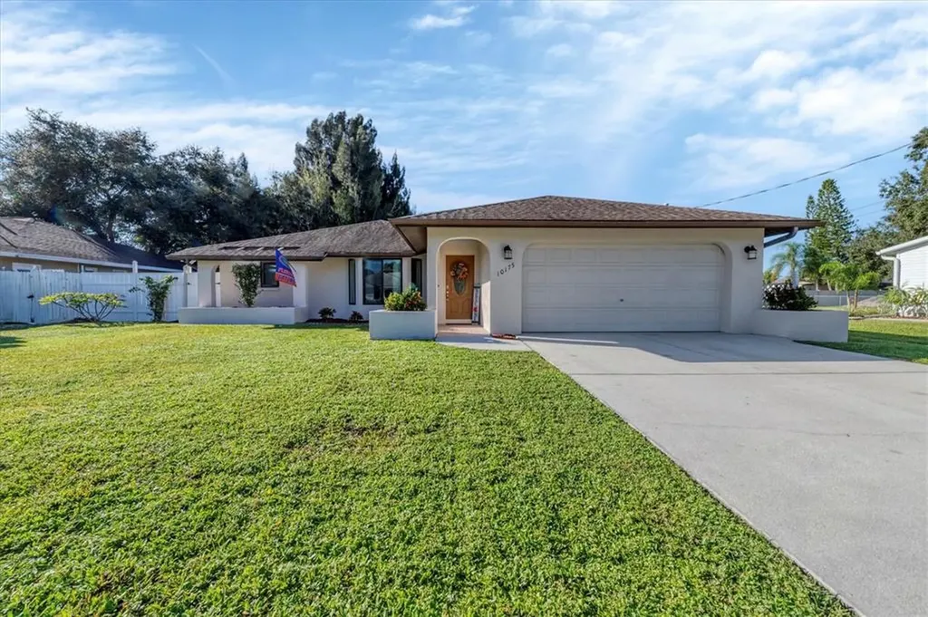 10175 Charlemont Avenue Englewood FL 34224