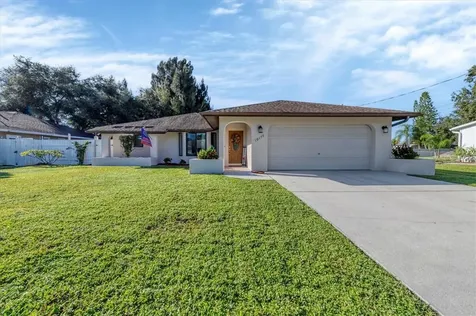10175 Charlemont Avenue Englewood FL 34224