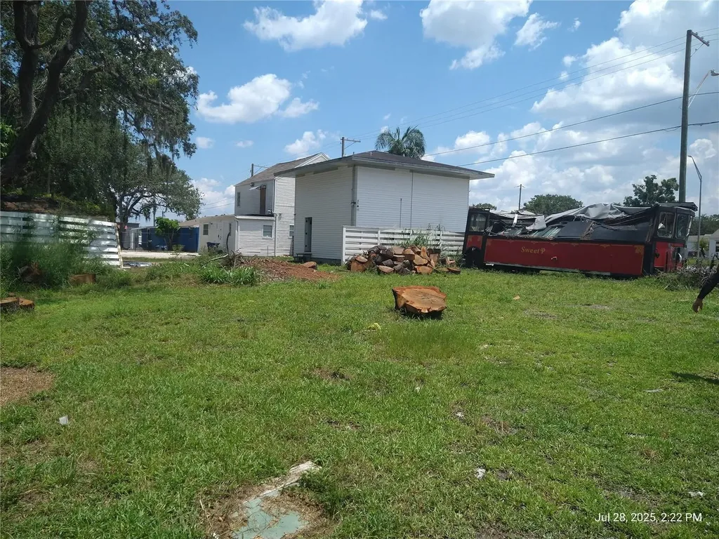 909 And 911 West Hillsborough Avenue Tampa FL 33604