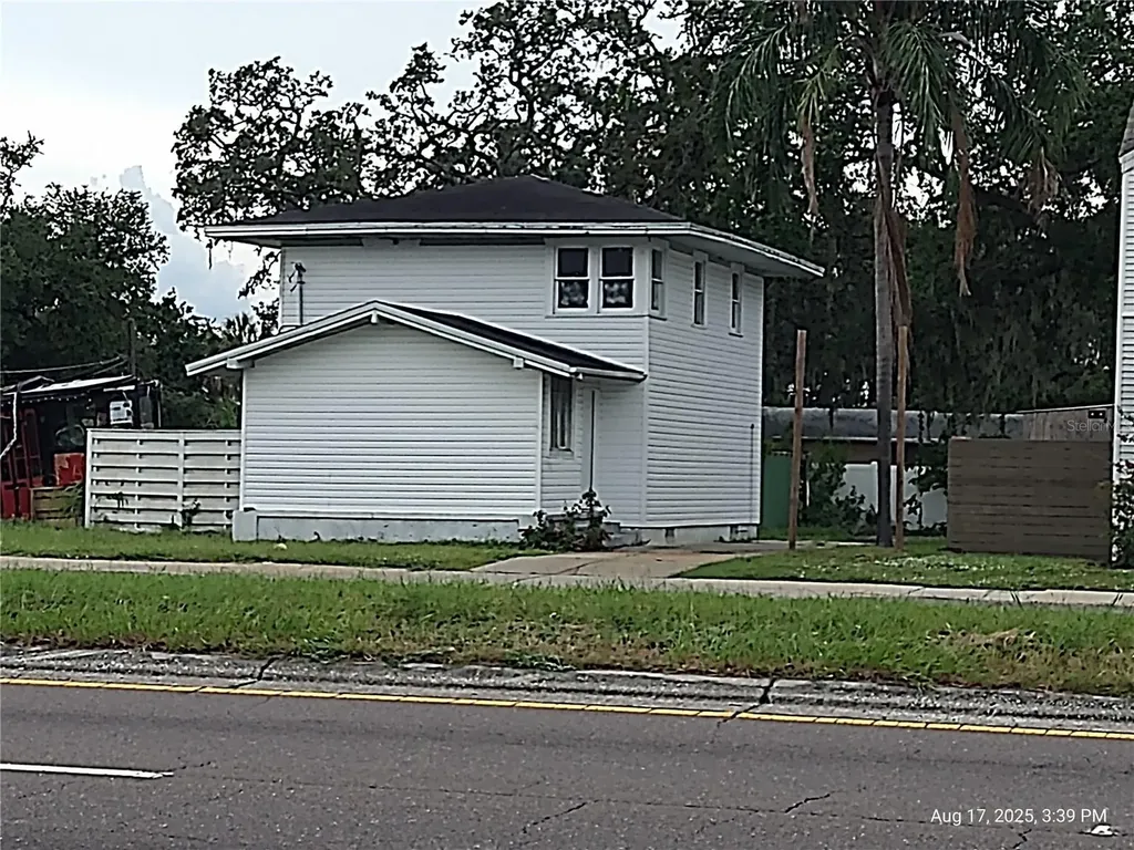 909 And 911 West Hillsborough Avenue Tampa FL 33604