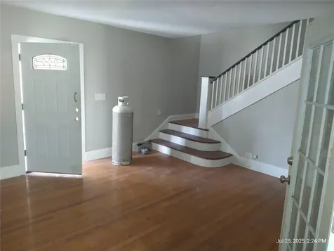 909 And 911 West Hillsborough Avenue Tampa FL 33604