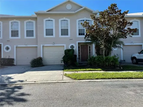 9827 Ashburn Lake Drive Tampa FL 33610
