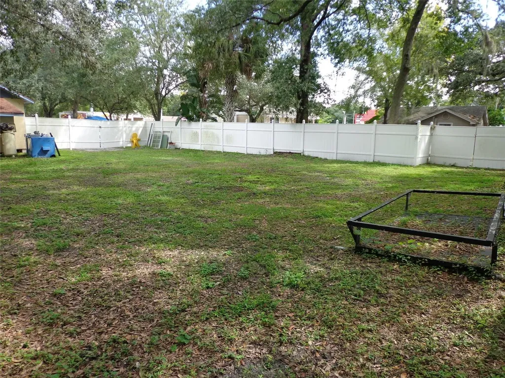 1904 W Waters Avenue Tampa FL 33603