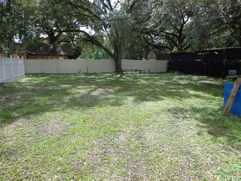 1904 W Waters Avenue Tampa FL 33603