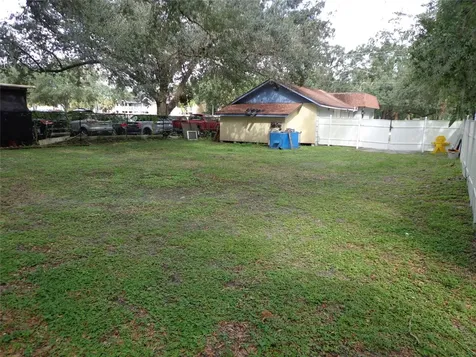 1904 W Waters Avenue Tampa FL 33603