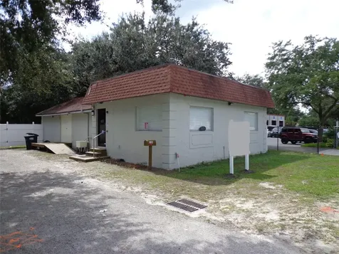 1904 W Waters Avenue Tampa FL 33603
