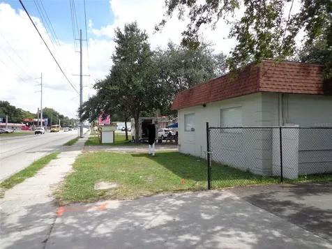 1904 W Waters Avenue Tampa FL 33603