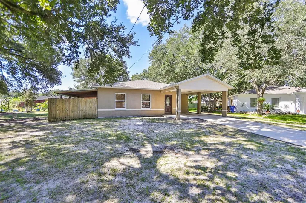 1508 Fish Fin Court Tampa FL 33619