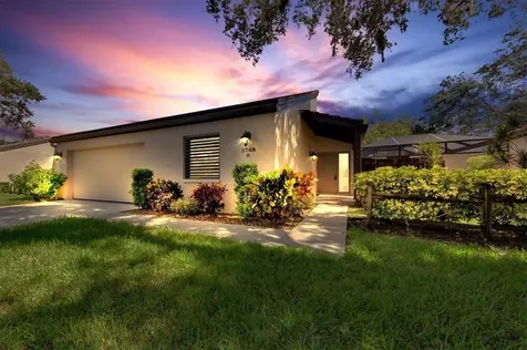 3748 Glen Oaks Manor Drive Sarasota FL 34232