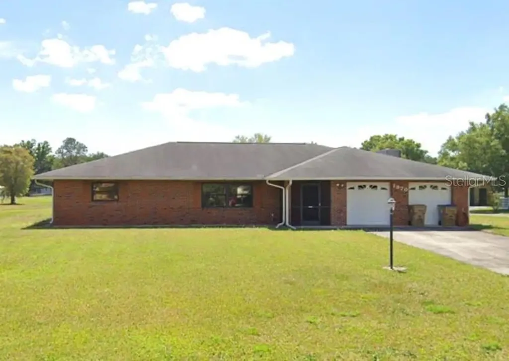 1870 N Stewart Street Kissimmee FL 34746