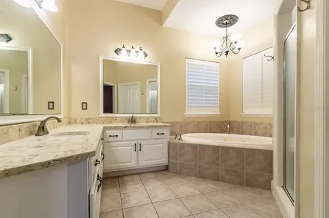 5013 NW 60th Terrace Gainesville FL 32653