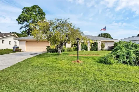 1119 Magellan Drive Sarasota FL 34243