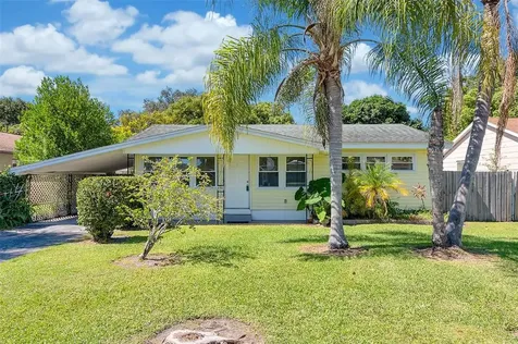4340 78th Lane N St Petersburg FL 33709