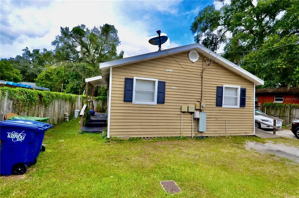 1712 E Fairbanks Street Tampa FL 33604