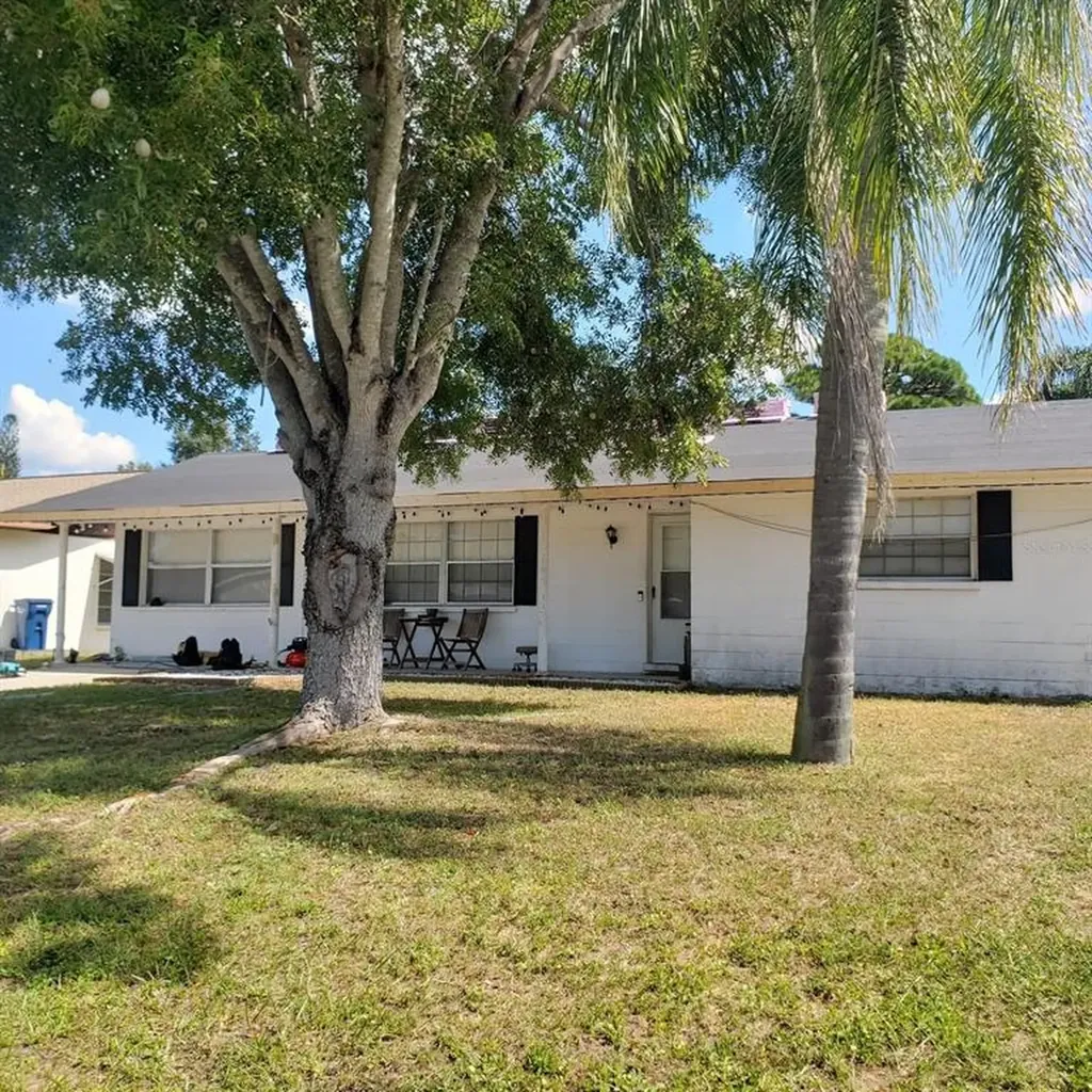 5115 19th Street W Bradenton FL 34207