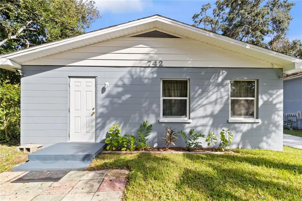 742 E Magnolia Street Lakeland FL 33801