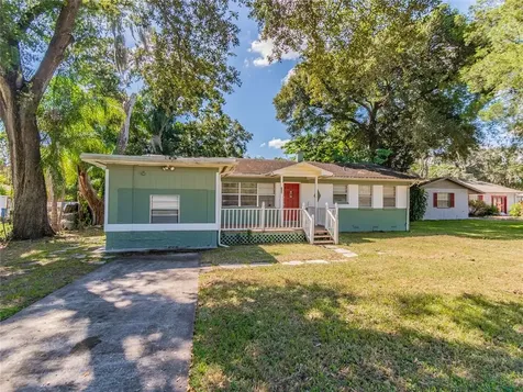 709 E Clay Avenue Brandon FL 33510