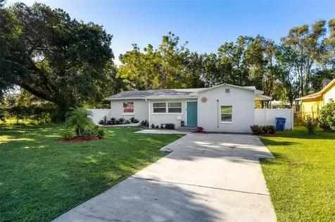 2228 26th Avenue S St Petersburg FL 33712