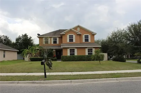 260 Maudehelen Street Apopka FL 32703